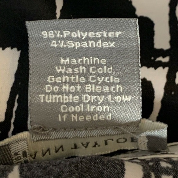 ANN TAYLOR Black & White Silky Blouse - Picture 11 of 11